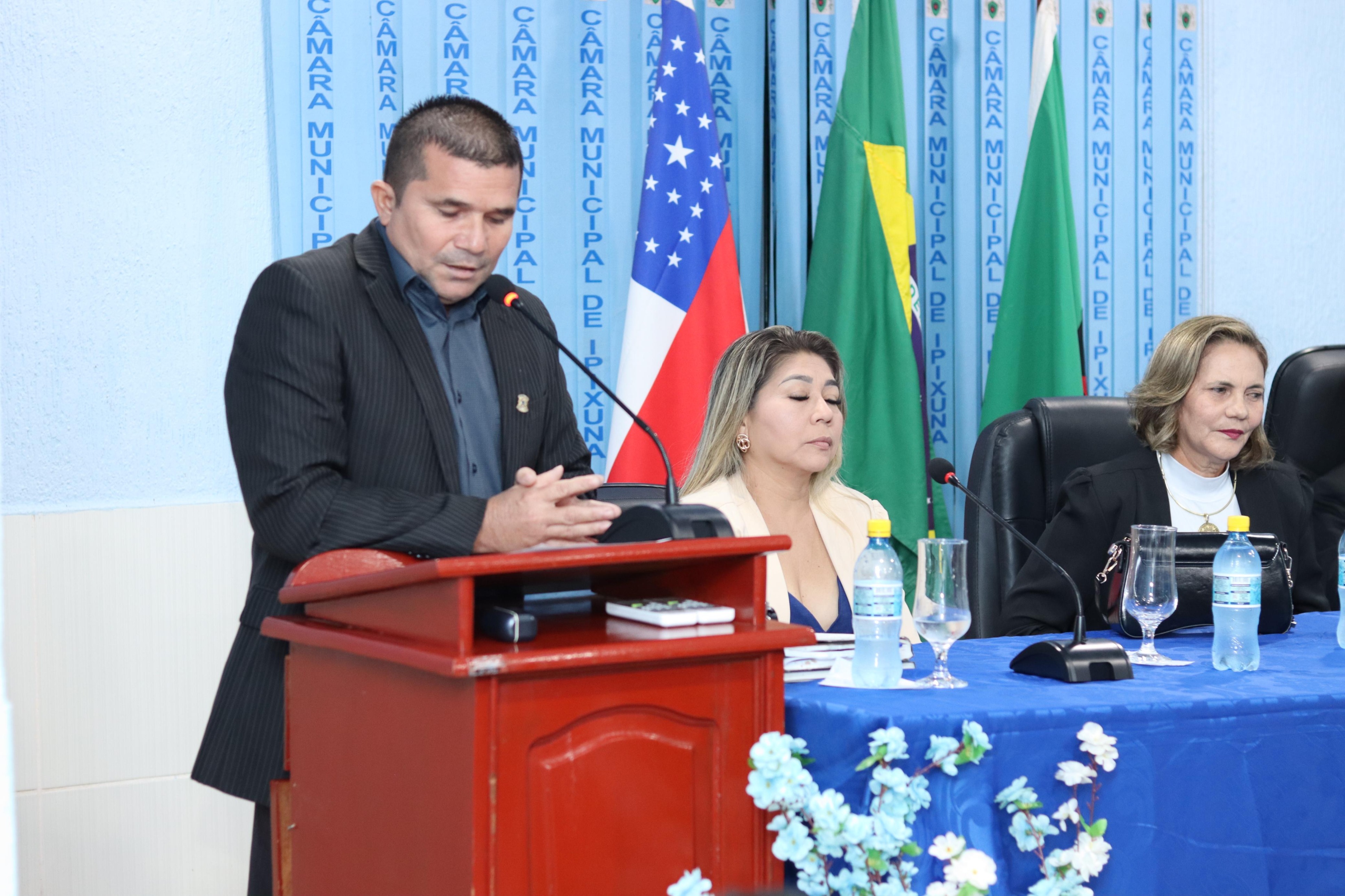 Câmara Municipal de Ipixuna concede Título de Cidadão Honorário Ipixunense ao Padre Clezildo Gomes de Souza