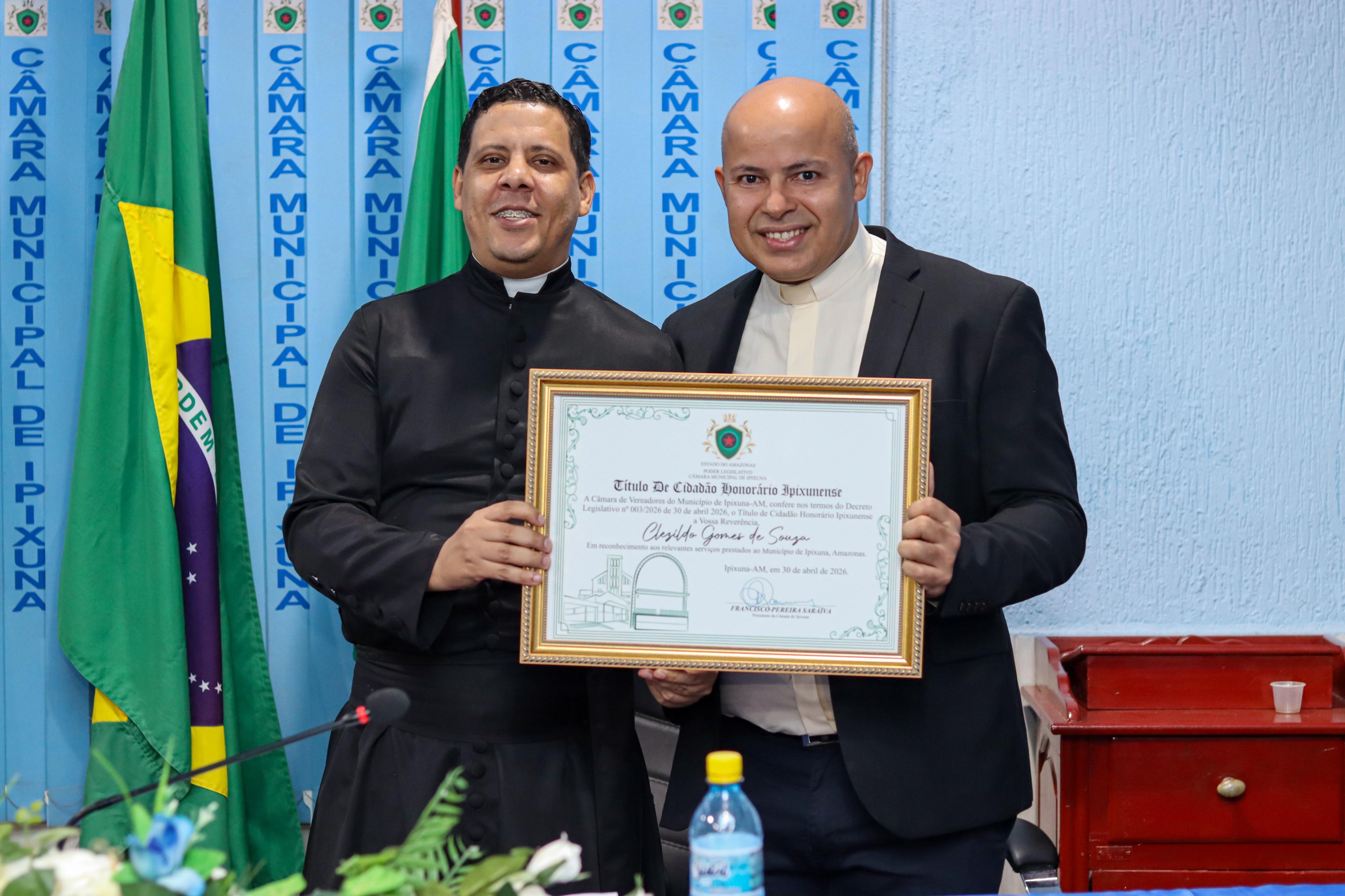 Câmara Municipal de Ipixuna concede Título de Cidadão Honorário Ipixunense ao Padre Clezildo Gomes de Souza