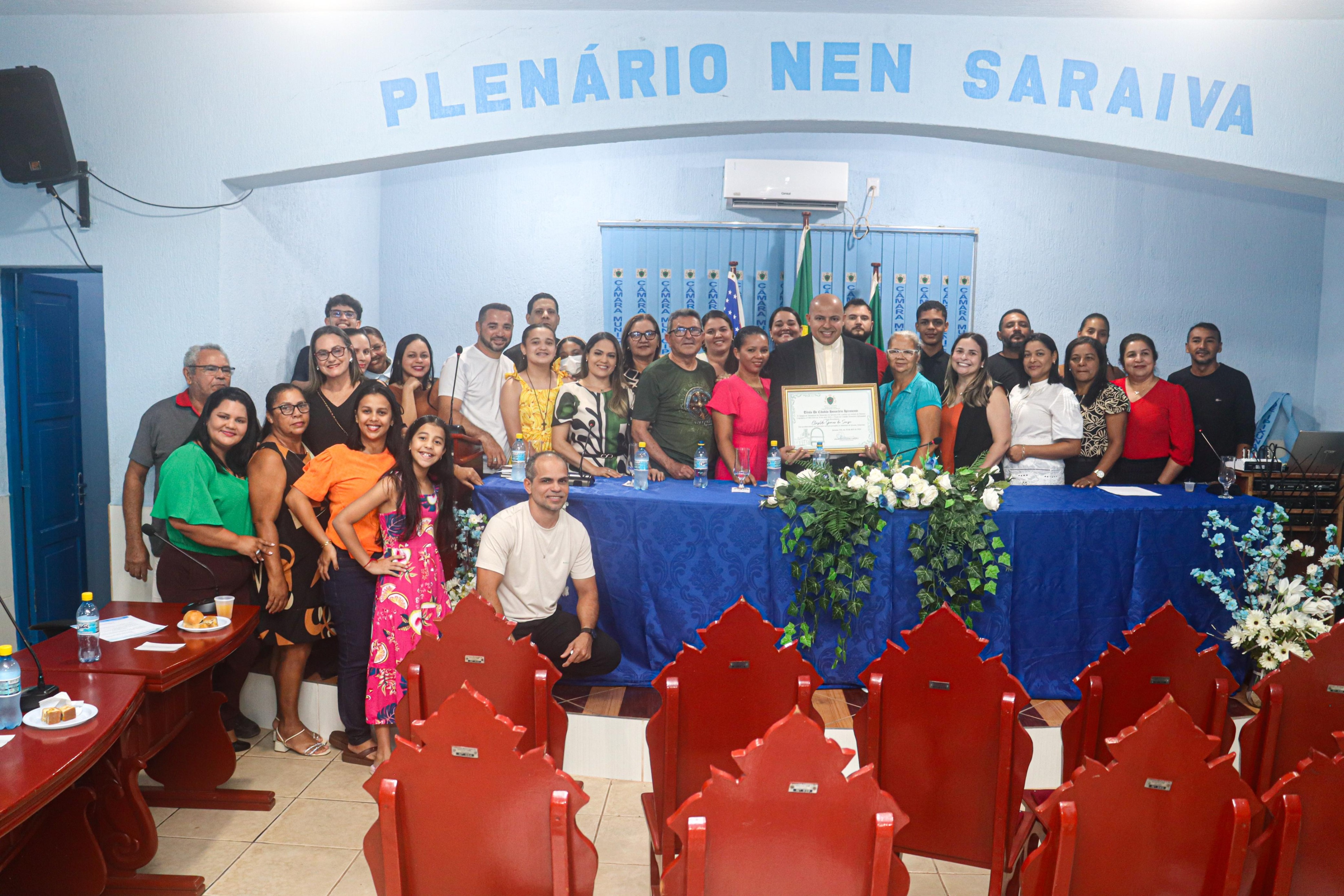 Câmara Municipal de Ipixuna concede Título de Cidadão Honorário Ipixunense ao Padre Clezildo Gomes de Souza